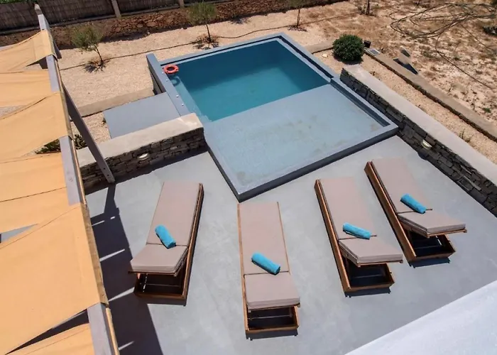 Bluebell Sunset Vila